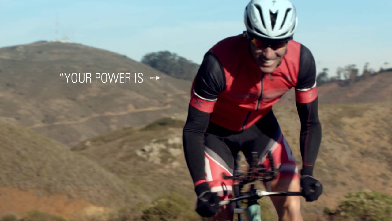 Oakley Radar Pace: Tracks. Coaches. Responds