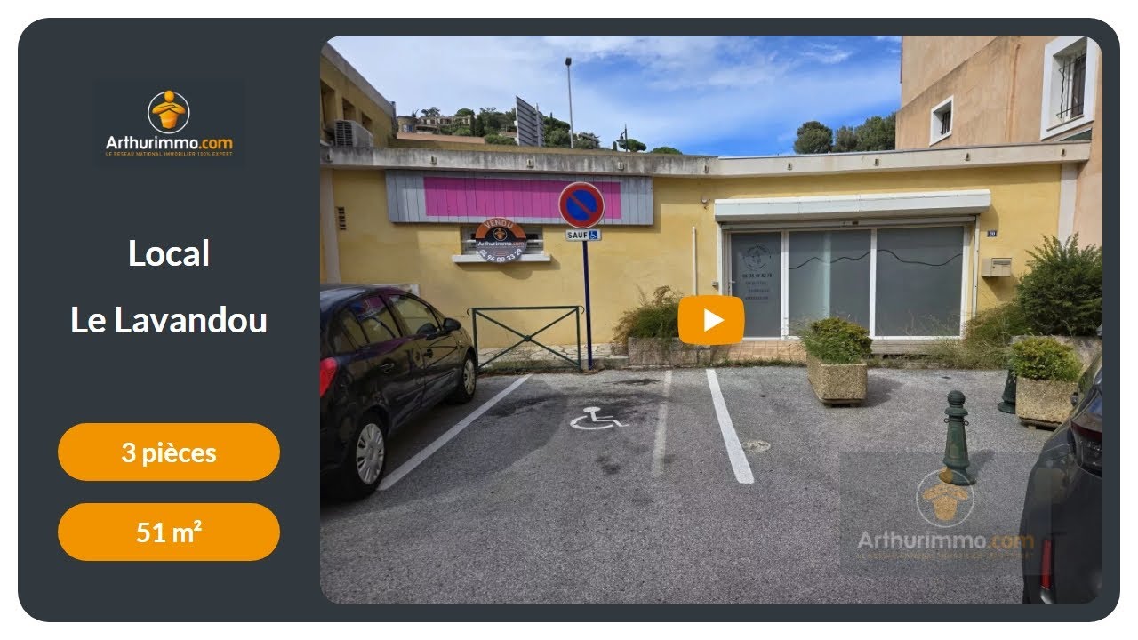 Location Local à LE LAVANDOU - 1.000  /mois€