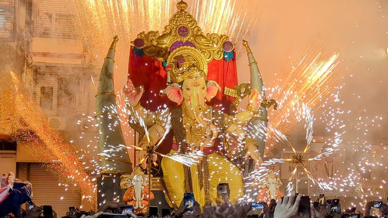 🧨 Fire Show 🧨 Dev Maza Umarkhadi cha Raja 2025  | Mumbai Attractions | Vimal Shah