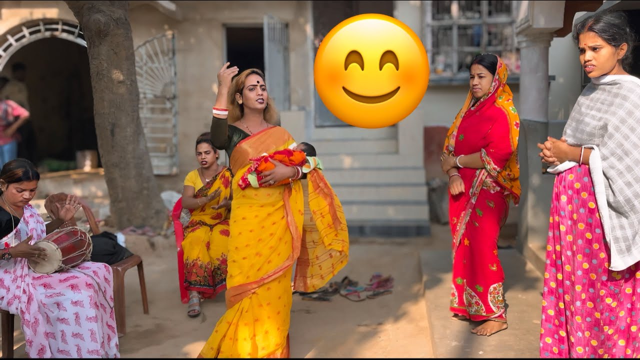 মাসিরা আজ তৃধা কে নাচিয়ে মন ভরে আশীর্বাদ করে গেল 😊