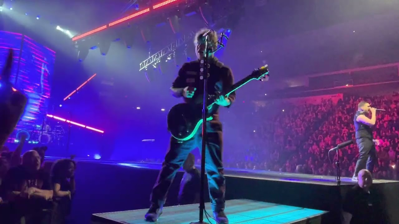 07 Shinedown - Fly From the Inside Hershey 04152022
