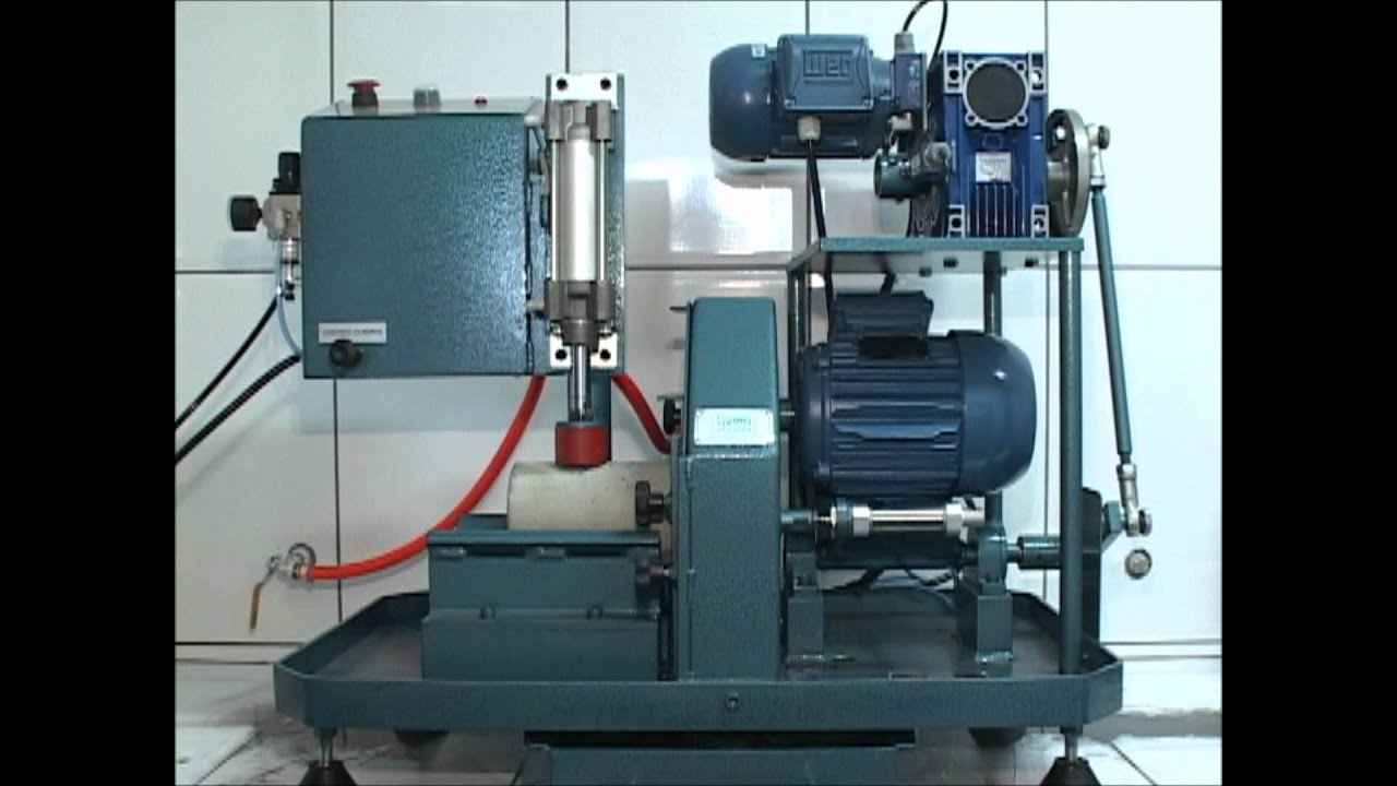 Ret&iacute;fica de CP - SETOR IND&Uacute;STRIA - Ret&iacute;fica de Corpo de Prova de Concreto ( Faceadora ) End Grinder