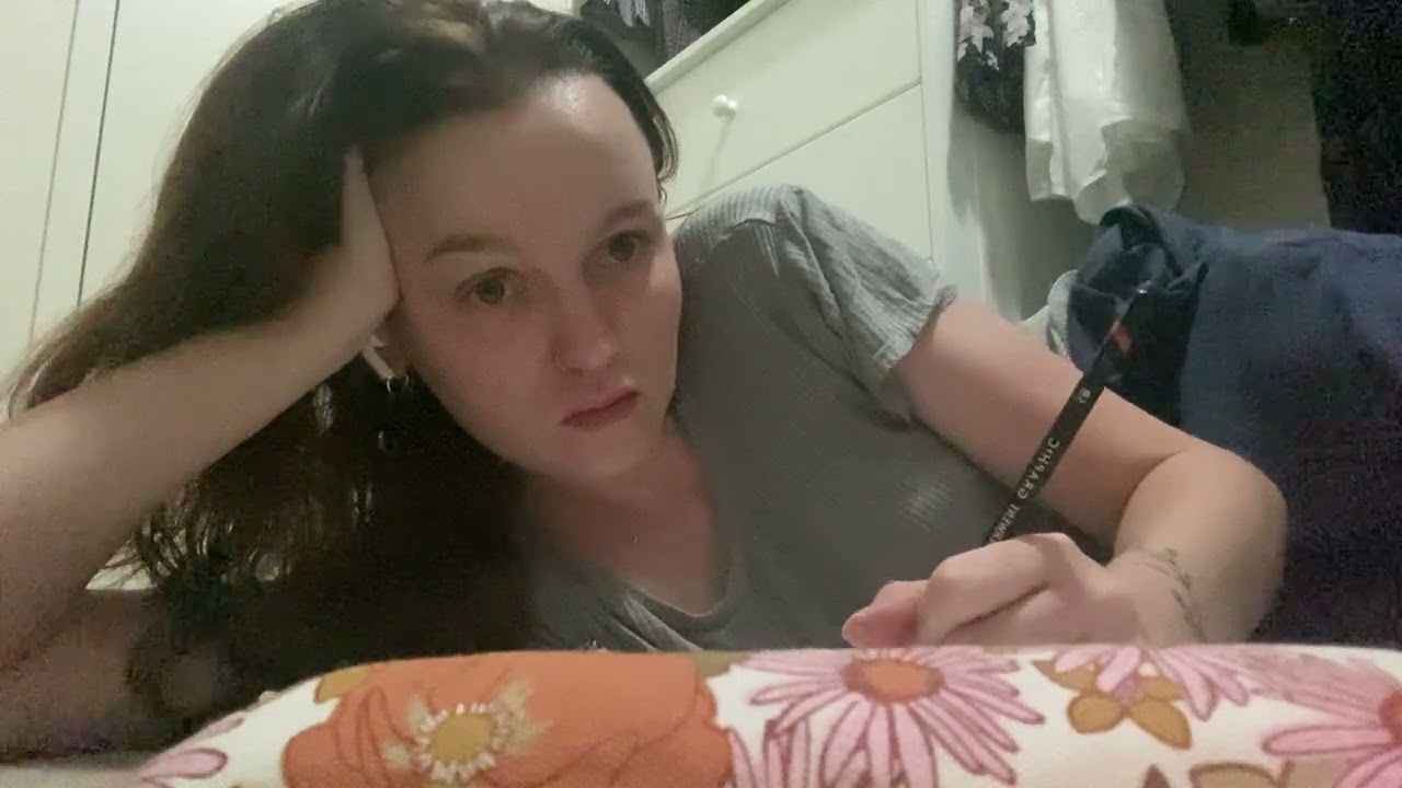 ASMR - DRAWING YOU LIKE ONE OF THOSE FRENCH GIRLS | Pencil/Paper/Marker sounds