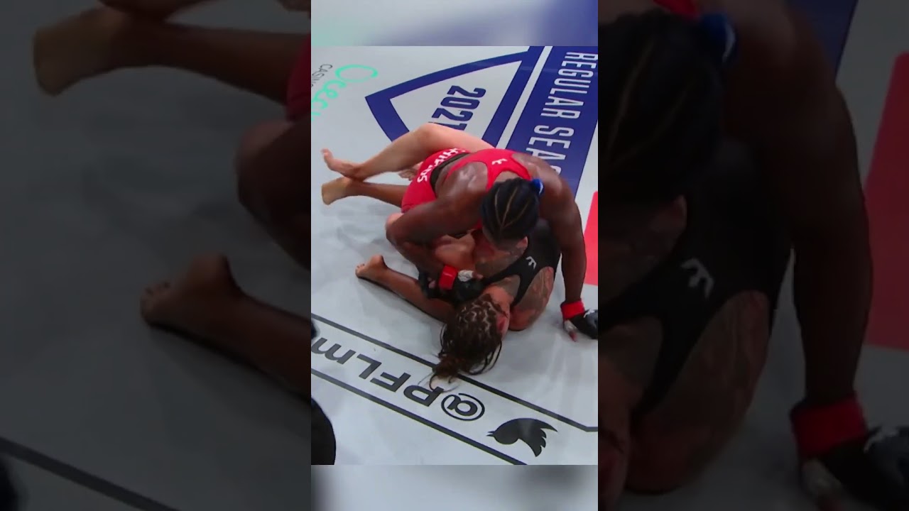The moment when the GWOAT Claressa Shields made her MMA debut  inside the PFL SmartCage 🥊