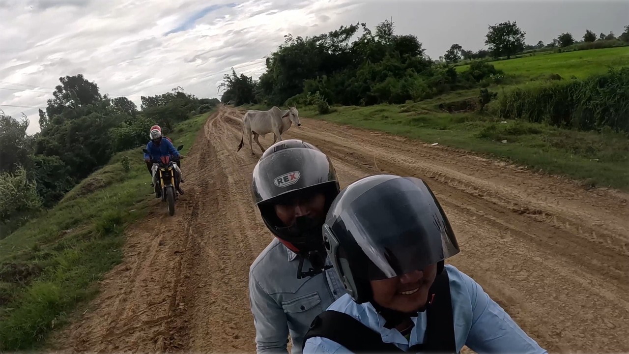 2025 សកម្មភាពពួកខ្ញុំបួននាក់ធ្វើដំណើរទៅលេងអ៊ុំស្រីនៅ​ បវេល បឹងសង្កែ​ ក្រោយភ្ជុំបិណ្ឌហើយ