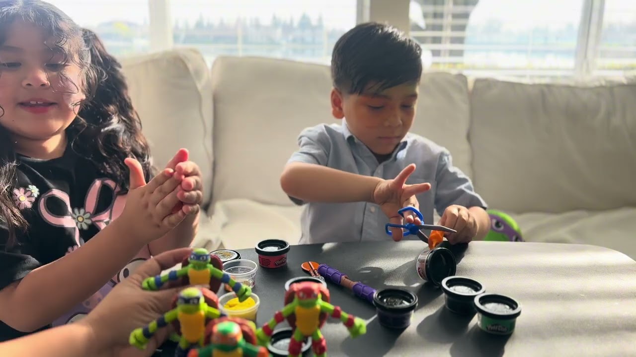 Have fun with Teenage Mutant Ninja Turtles & Playdoh 