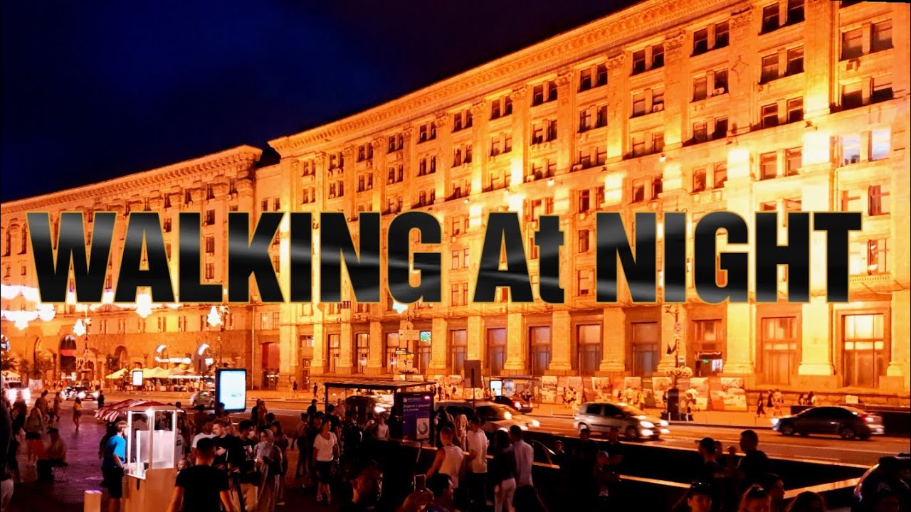 Kyiv at Night - (Киев ночью) Hreshchatyk street and Independence Square | Kyiv walking Tour 2021