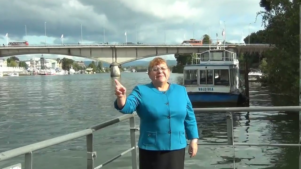 Pastora: Rosita Gonzalez Adams