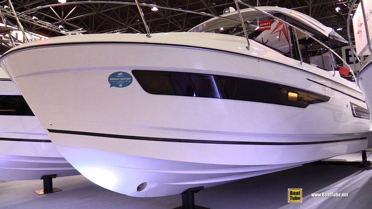 2019 Jeanneau Merry Fisher 895 Boat - Walkaround - 2019 Boot Dusseldorf