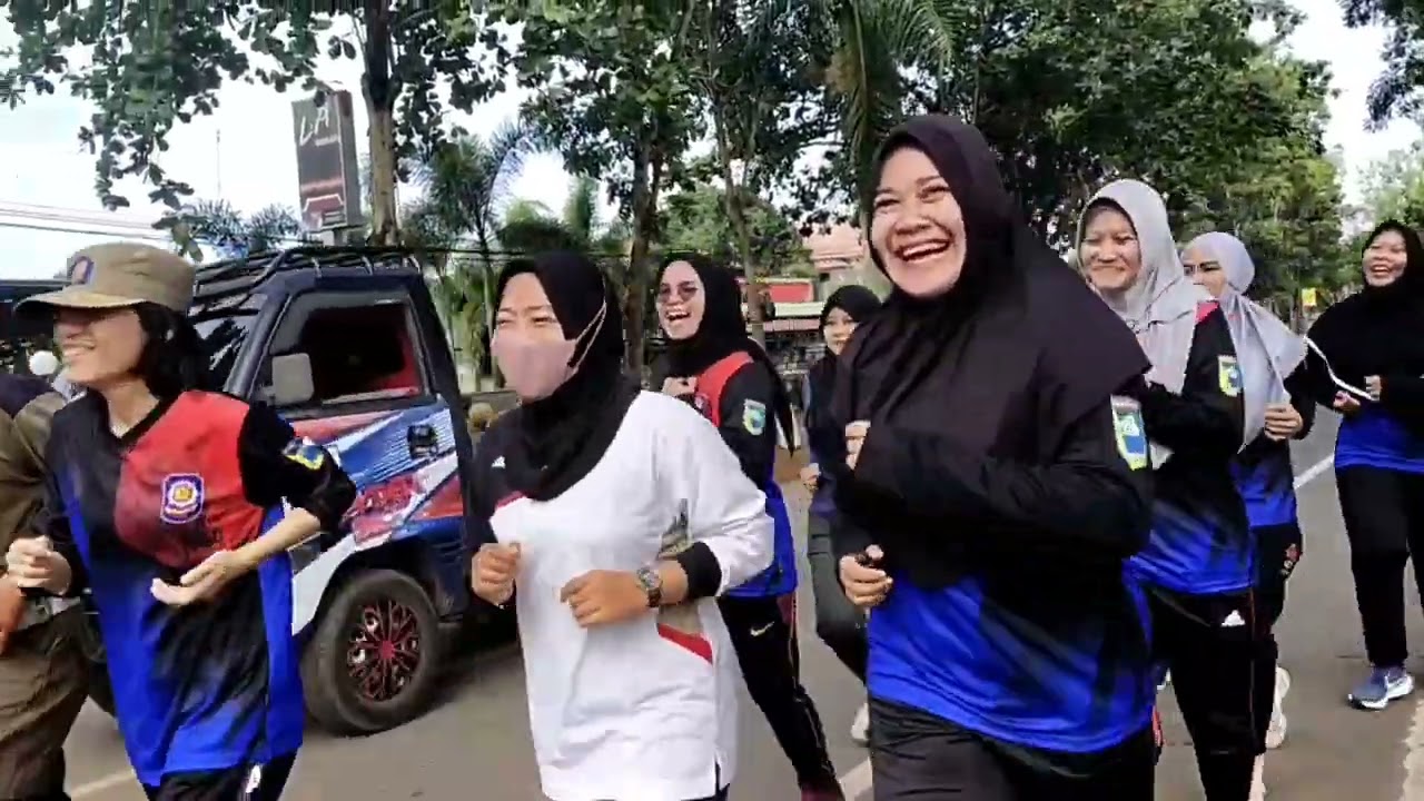 Bidang Aparatur dan Linmas Satpolpp dan Damkar Kab. TaLa . Pembinaan fisik dan Jasmani