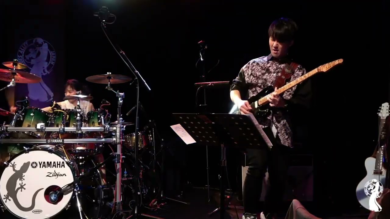 Yuya Komoguchi Tapping Guitar Solo
