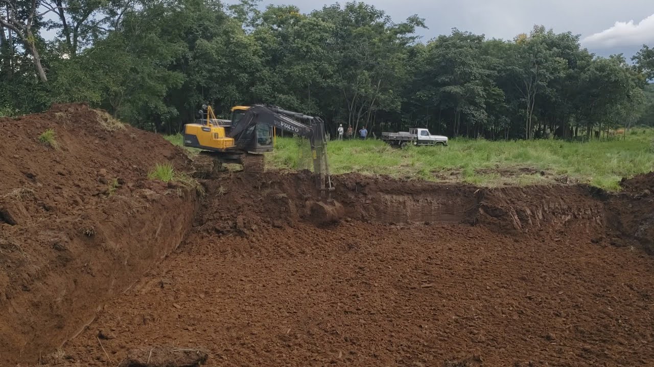 Como fazer tanque escavado para produção de peixe | Piscicultura no sítio