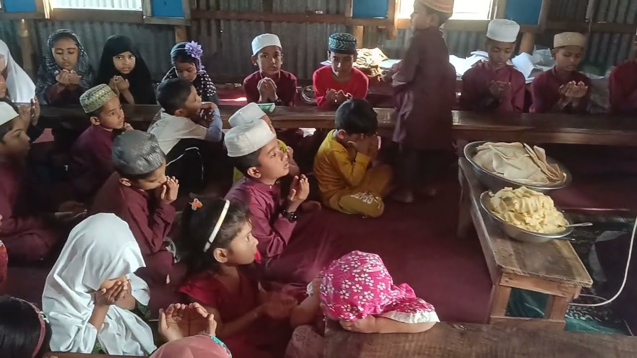 মিলাদ মাহফিল।