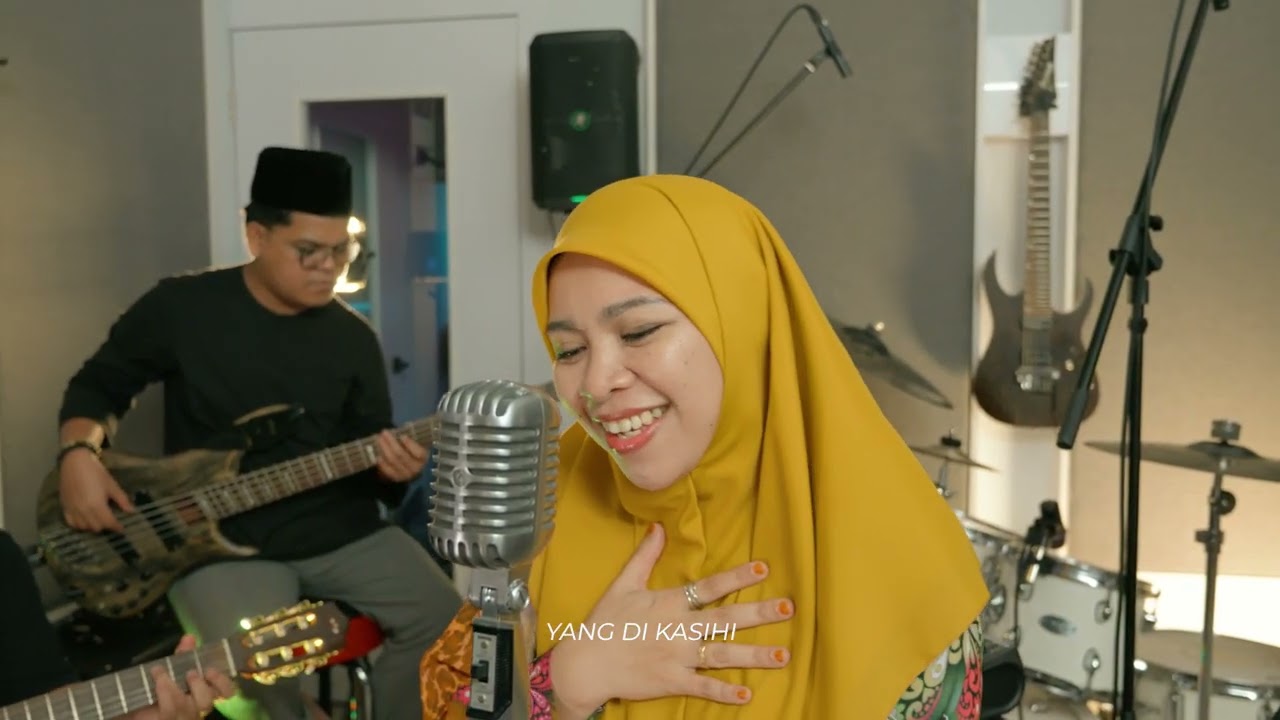 Aidilfitri Sanisah huri(cover by Nanie)