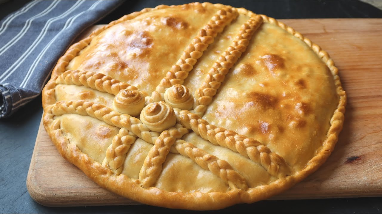 Empanada de atún con masa casera