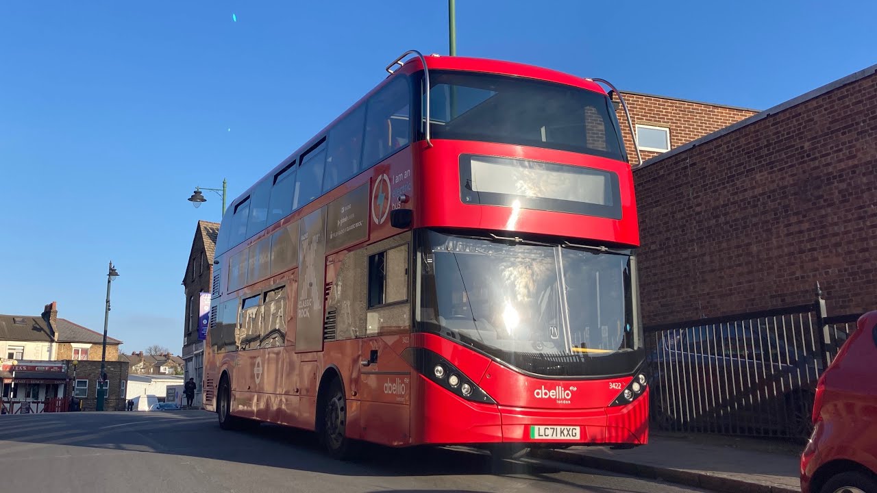 FRV. Abellio London Route 68. Euston - West Norwood. Enviro400 EV 3422e (LC71 KXG)