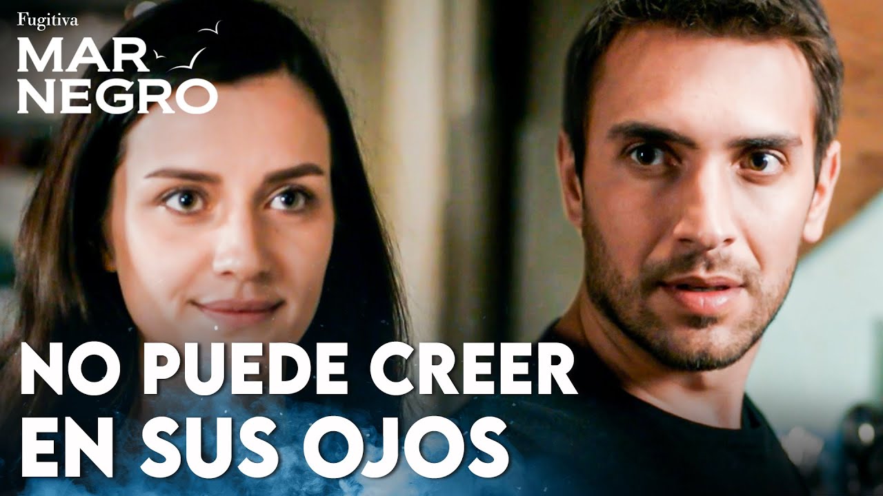 Tahir se queda boquiabierto al ver la belleza de Nefes - Mar Negro | Escenas Legendarias