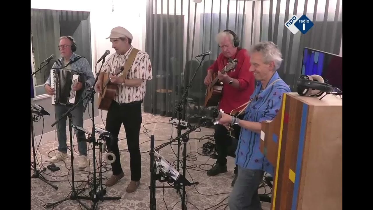 The Bayou Mosquitos - Sing, Sing, Sing