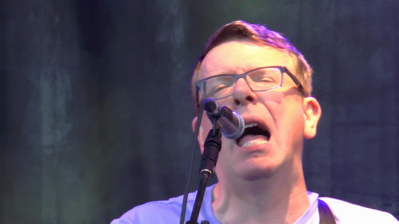 Shrewsbury Flower Show 2015, The Proclaimers Cap in Hand