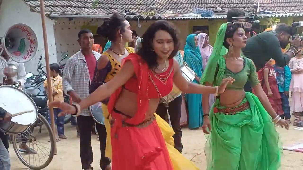 Up44 ka No1 band baja dance ramswaroop dancer sultanpur