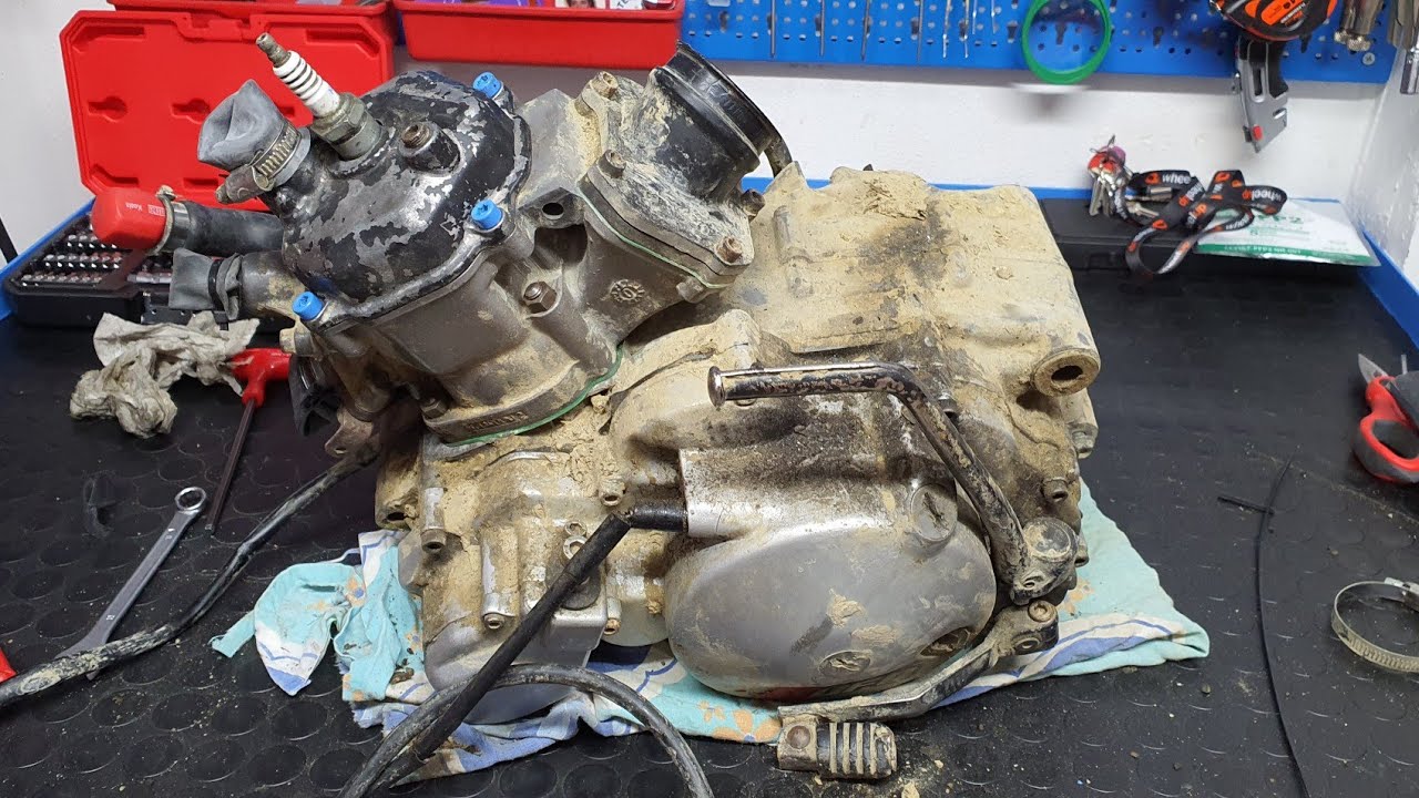 Aprilia RX 125 Rotax 123 fermo da 23 anni ,restauro completo