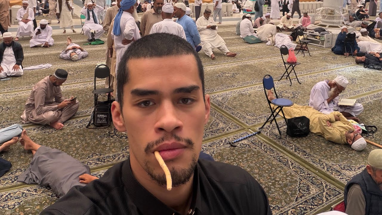Medina: The Night Before Eid