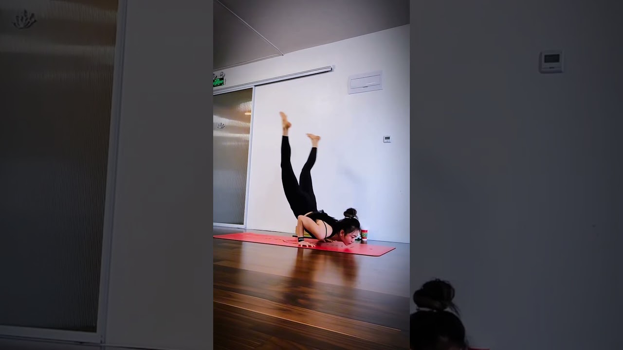 Power Yoga Push-Up Flow 