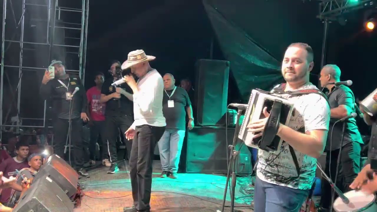 Se acaba mi vida (En vivo) - Farid Ortiz y Francisco Sanchez