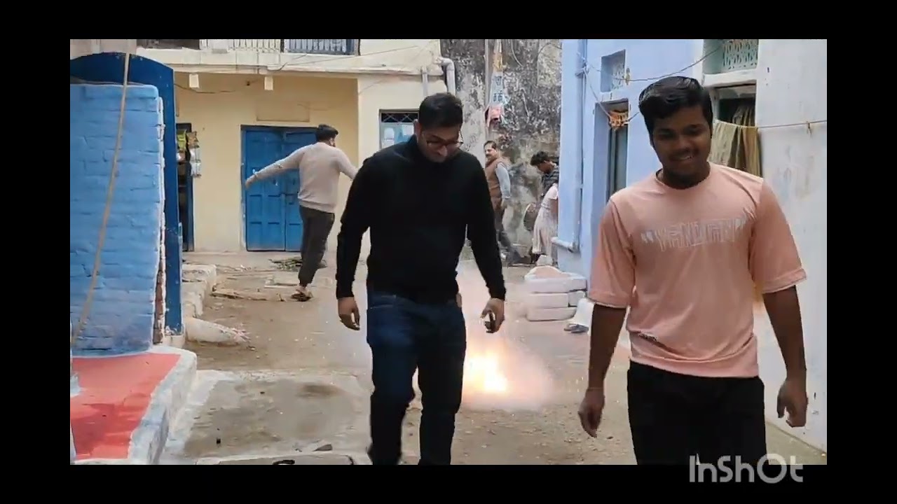 Day 19...AAPKE AANE SE GHAR ME KITNI RONAK HAI..#vlogs #vloggers 