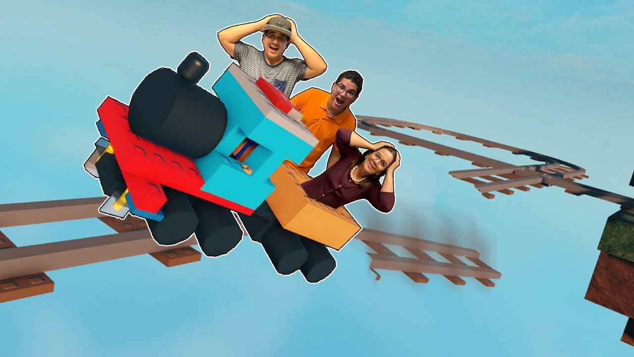 A FAMÍLIA TODA TENTOU ATRAVESSAR OS TRILHOS DE TREM ENFERRUJADOS QUE QUEBRAM!! (impossível?)