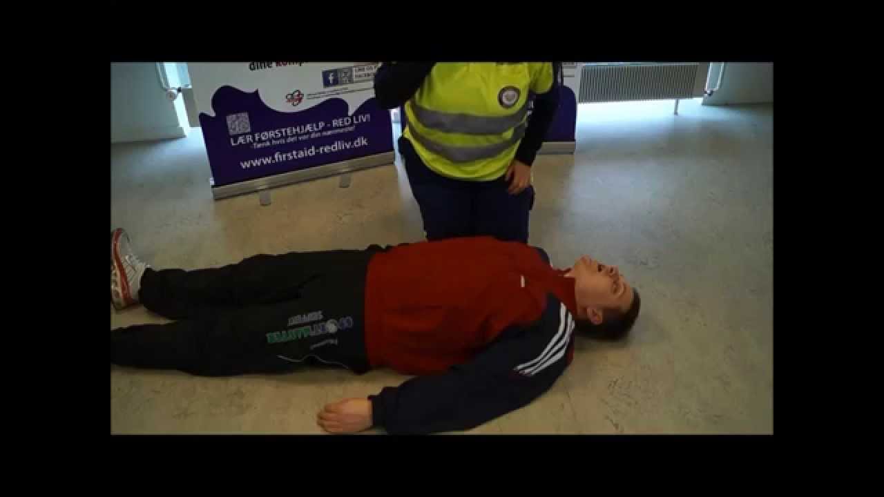 Basal genoplivning uden AED hjertestarter