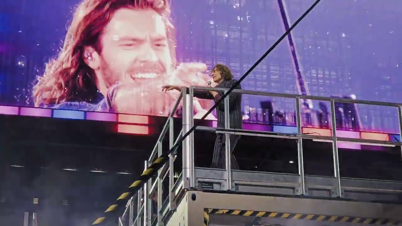 Håkan Hellström - Din tid kommer (med Benjamin Ingrosso) Live på Ullevi 2025-07-13 [4K Ultra HD]