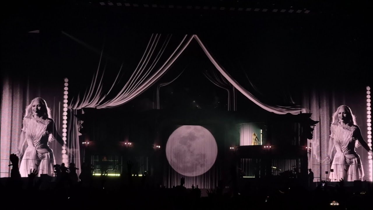 LADY GAGA - The Beast live in Glendale, Arizona 2026