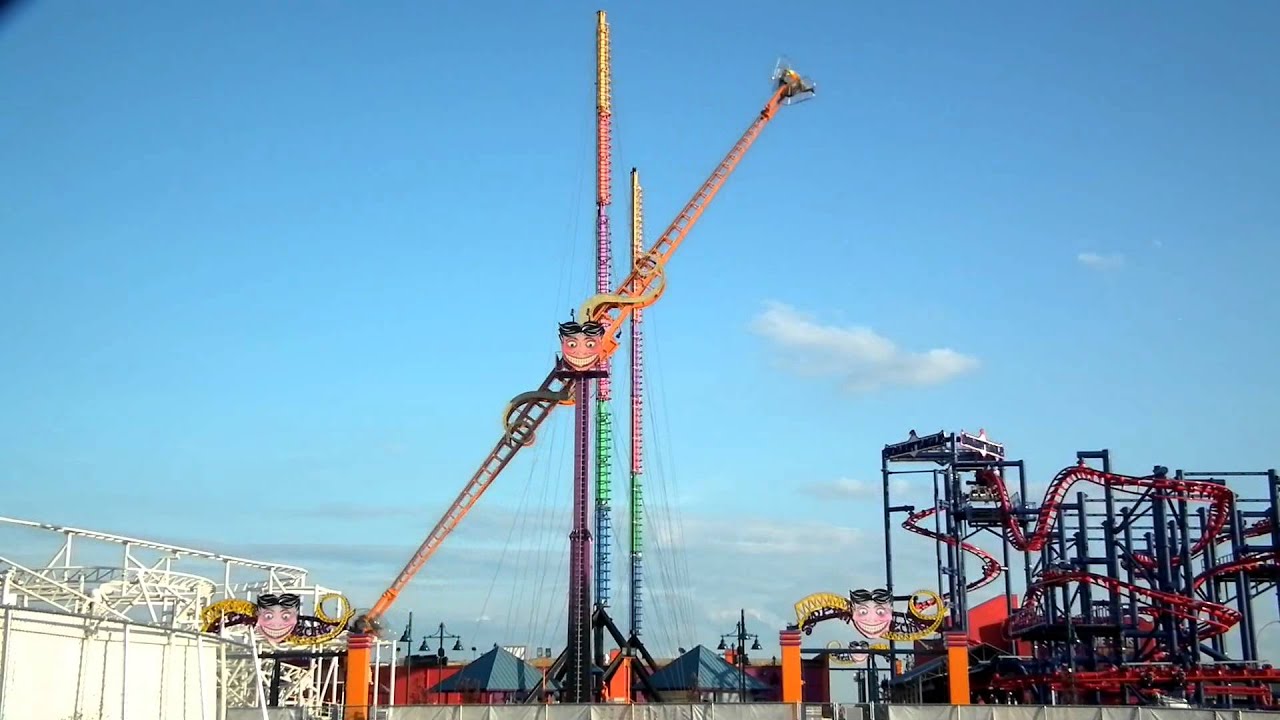 Zenobio Ride at Coney Island Scream Zone in Full HD 2011 Brooklyn, NY