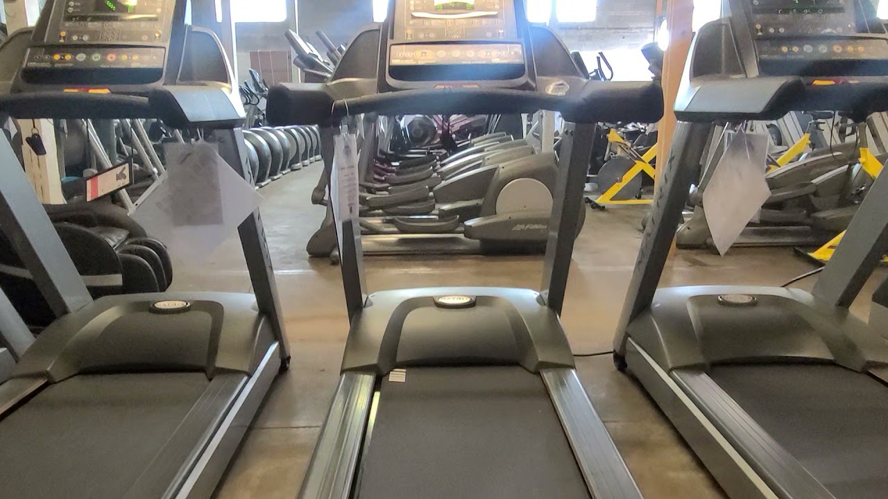 My treadmill keeps going to one side?? Treadmill Belt Centering (Matrix)
