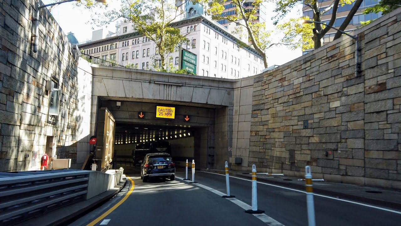 4K NYC - Driving through Queens-Midtown Tunnel eastbound from Manhattan to Queens | Sept 2021