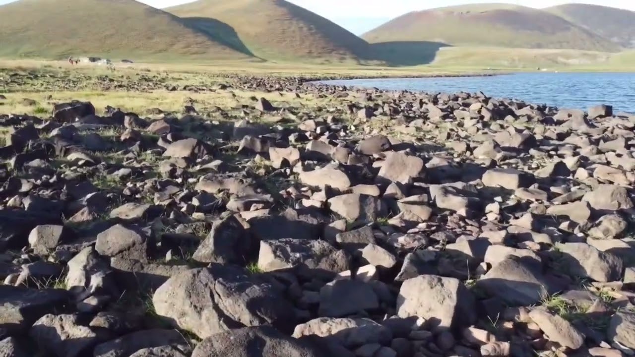 Mt. Azhdahak, Lake Aknalich