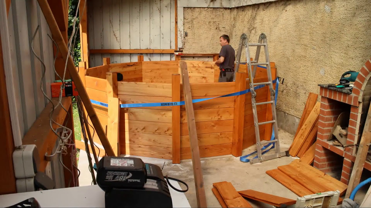 Poolbau  aus Holz