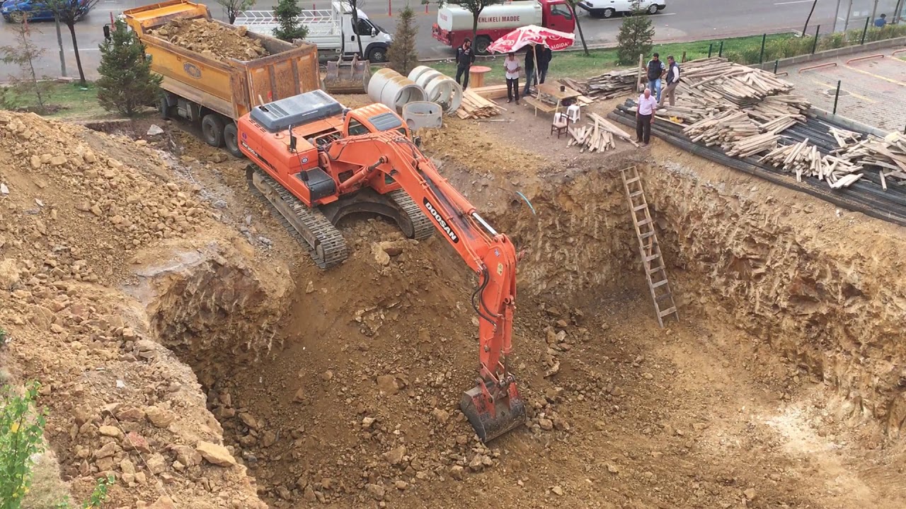 Doosan dx 300 lc ekskavatör hafriyat yükleme