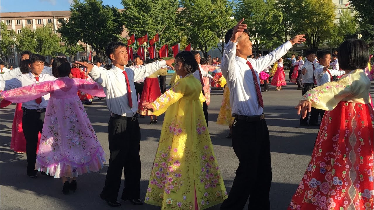 Mass Dance (Pyongyang, North Korea)