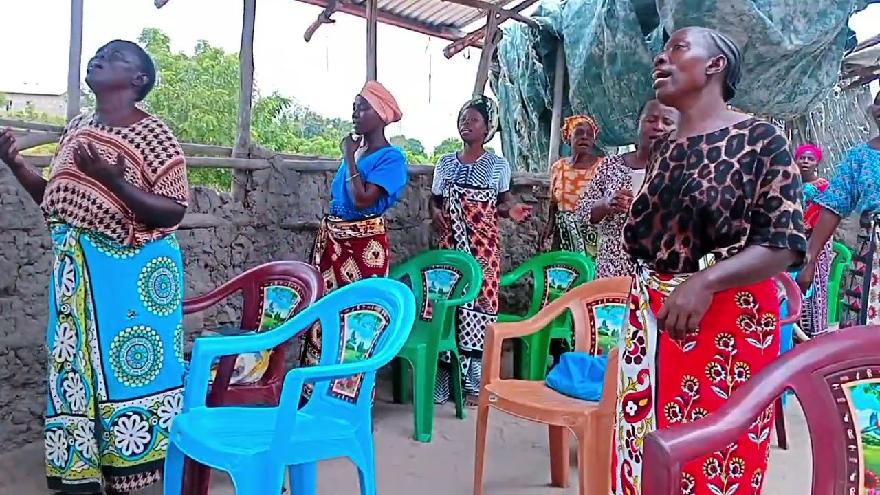 IBADA YA JUMAPILI NYIMBO ZA TENZI BY MTUMISHI JACKSON KARISA [KCOC MEDIA)