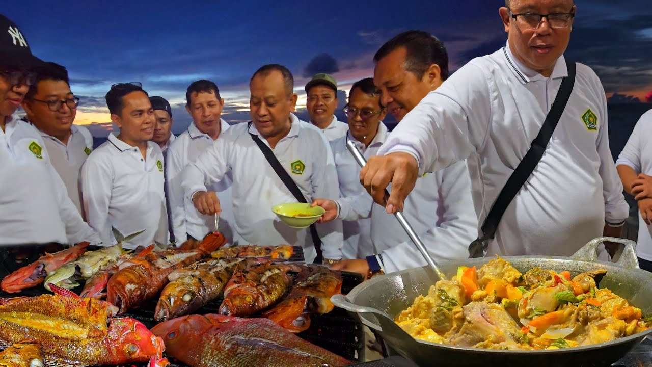 Yummy!! BAKAR, MASAK & MAKAN IKAN SEGAR USAI PELEPASAN TUKIK BERSAMA KEMENAG RI