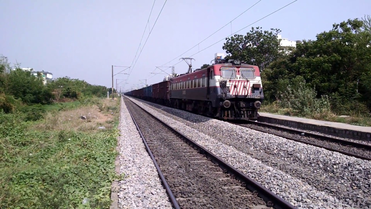 Beautiful LDH WAG-7 leads BOXN GOODS Train | Indian Railways