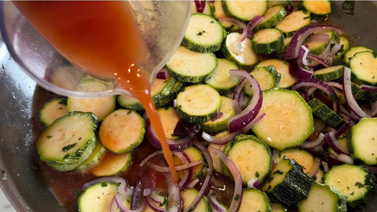 Nur wenige kennen dieses k&ouml;stliche Zucchini-Rezept!! schnelles Abendessen f&uuml;r die ganze Familie!!