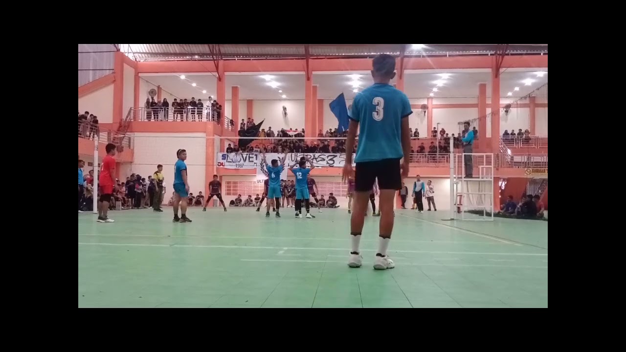SANG JUARA BERTAHAN SMA 3 SANGGAU MASIH TERLALU KOKOH UNTUK DI KALAHKAN VS SMA 1 BEDUAI (KOP) 2-1