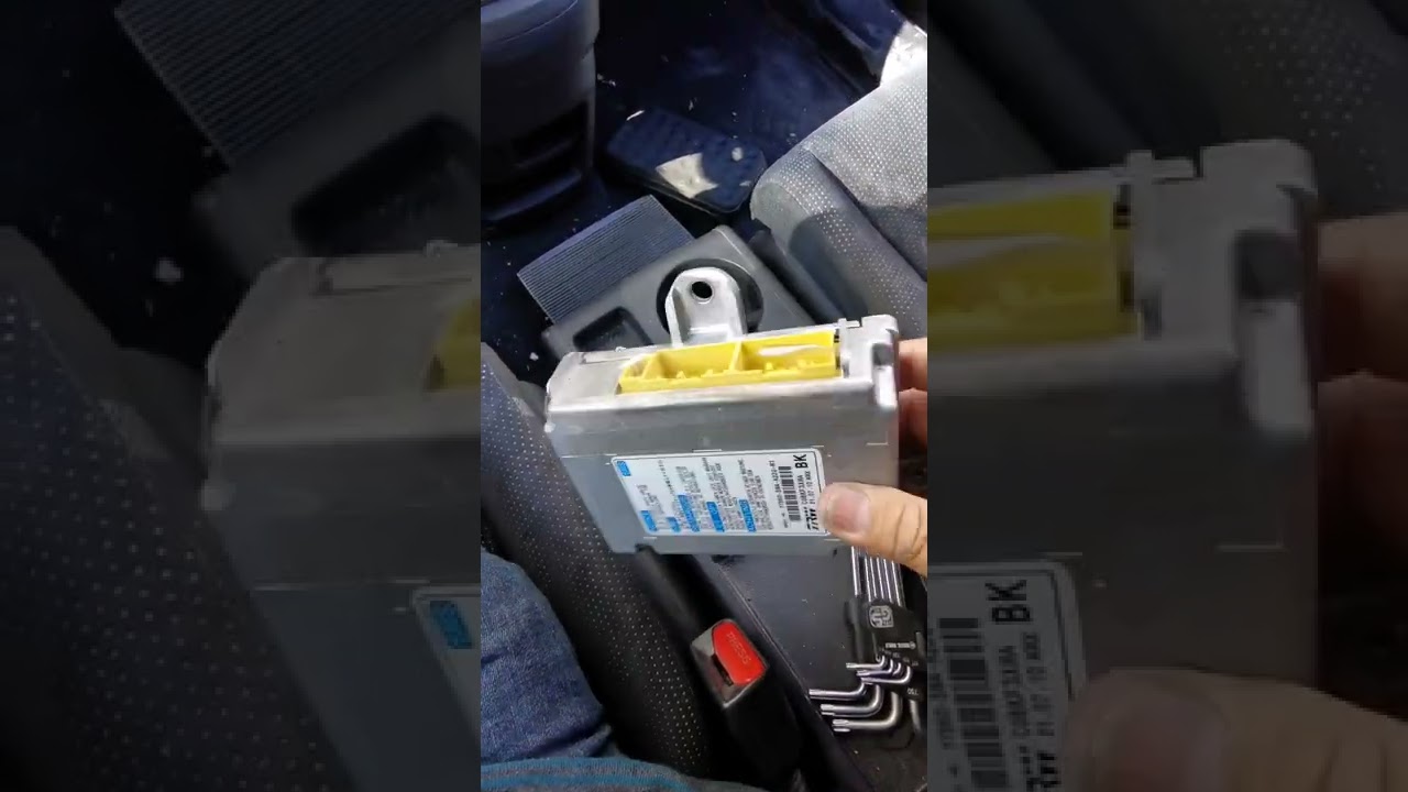 como borrar la luz de bolsas de aire srs