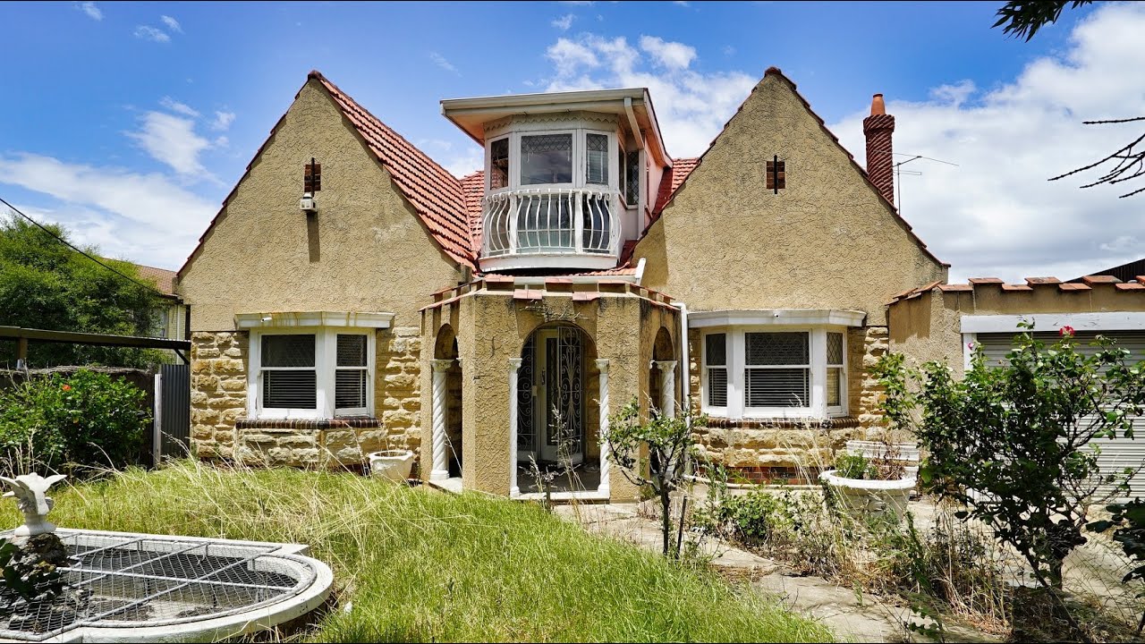 Abandoned- Ginger bread style cottage with Art Deco interiors! Similar 2nd home but in salvage stage