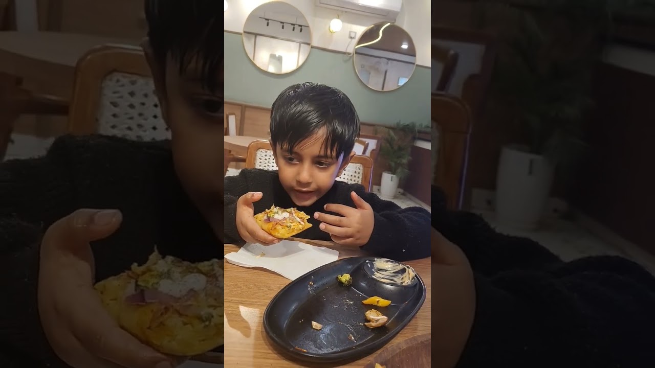 Humari choti si party 🥳🥳#viral #minivlog #viral #viralvideo #youtube #shortvideos #viarl