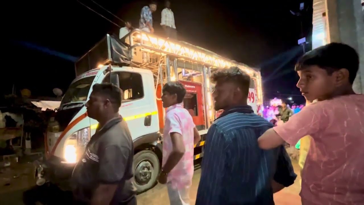 सकु तुना कपायला लाल लाल कुकु आमन बैंड आवार व विदगाव मास्टर पिटु भाऊ 9923745166,8830295186 8788374015