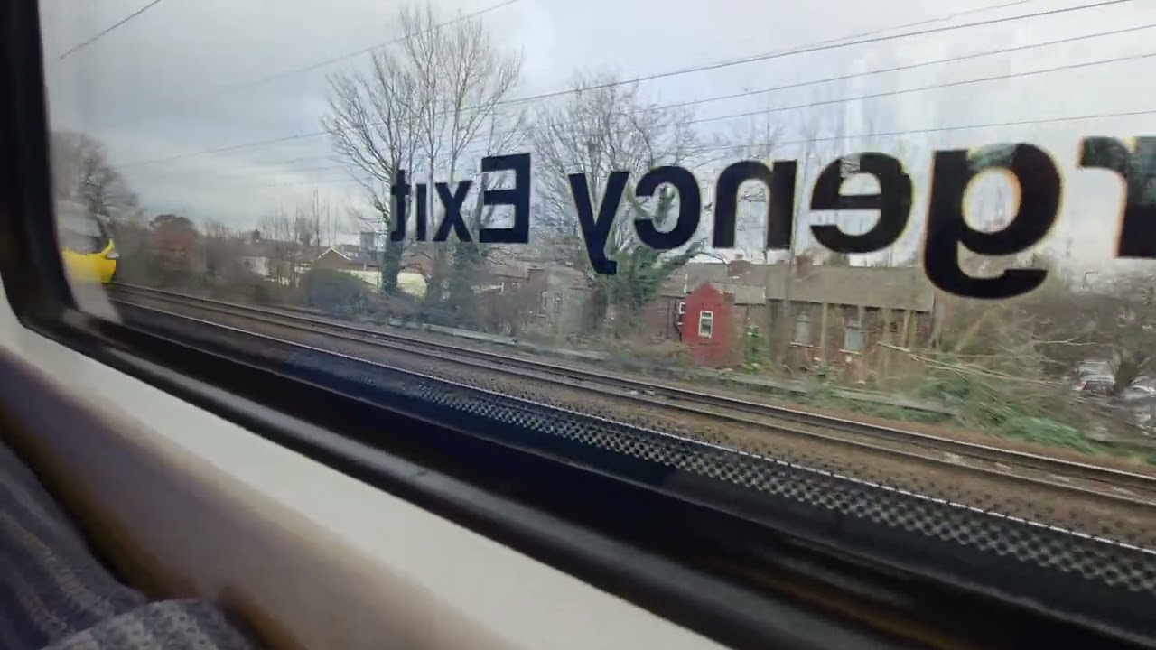 Onboard 185117 Stockport-Manchester Piccadilly 